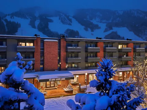 Aspen Square Condominium Hotel